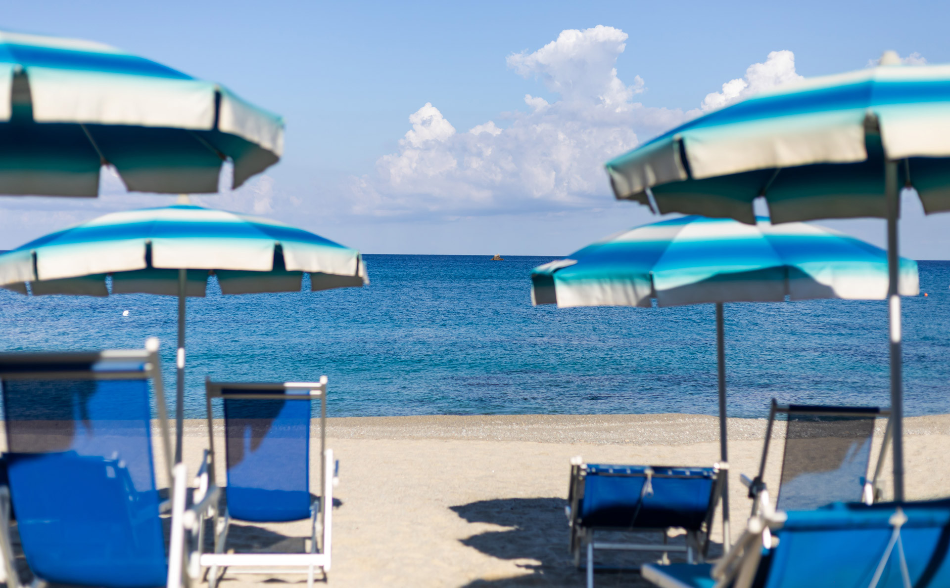 media.Slide_Spiaggia_6Tonicello_Resort_Spa_Capo_Vaticano